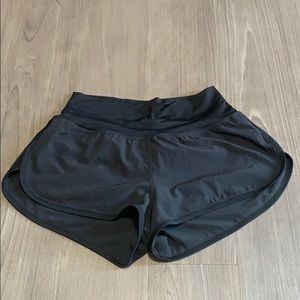 Lululemon black shorts